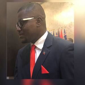 Meet your Posher, Jean senel